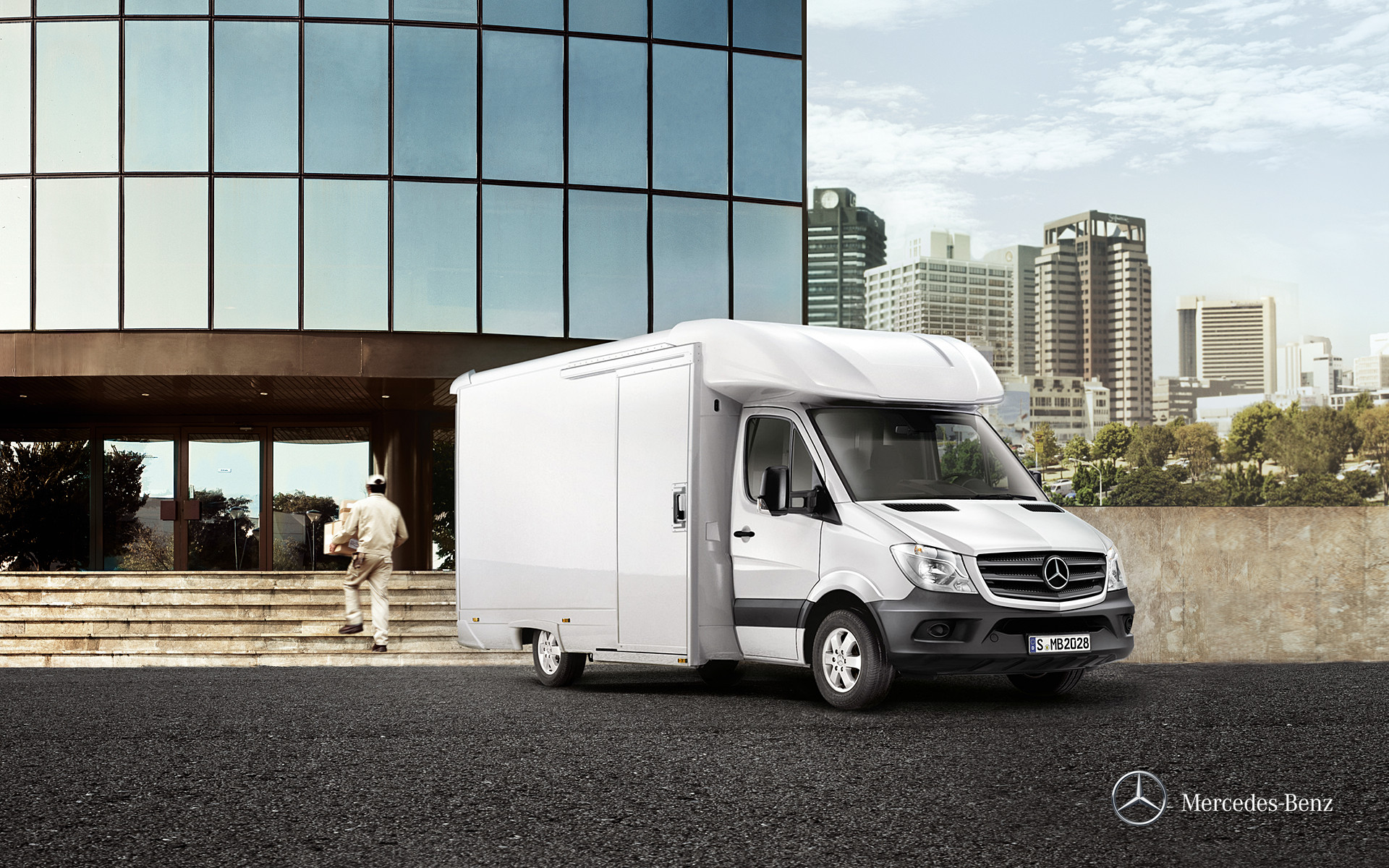 Комплектация Mercedes-Benz Sprinter шасси 2-дв. (Мерседес Бенц) Базовая 2.1  CDI MT L1. Купить в Миллерово. Технические характеристики и цена